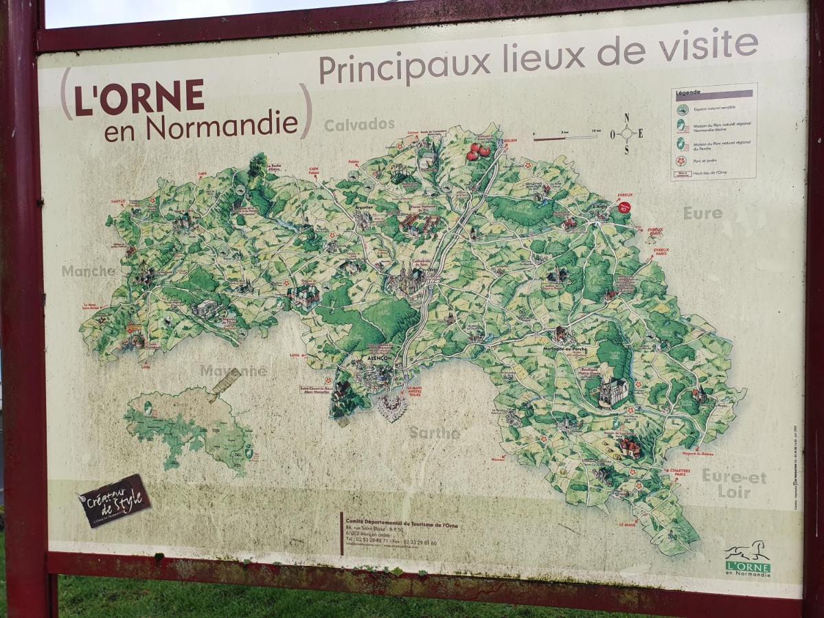 Au Petit Paradis Sainte-Gauburge-Sainte-Colombe Ngoại thất bức ảnh